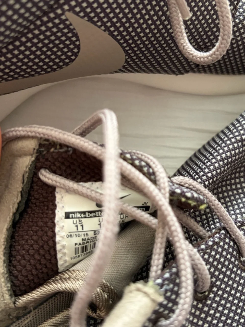 Nike Men’s Sneakers in Charcoal and White